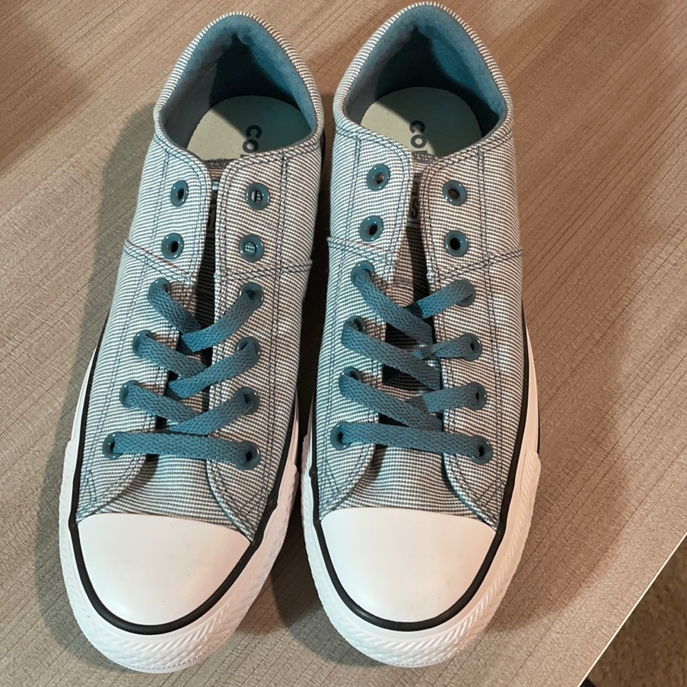 Converse (size 10)